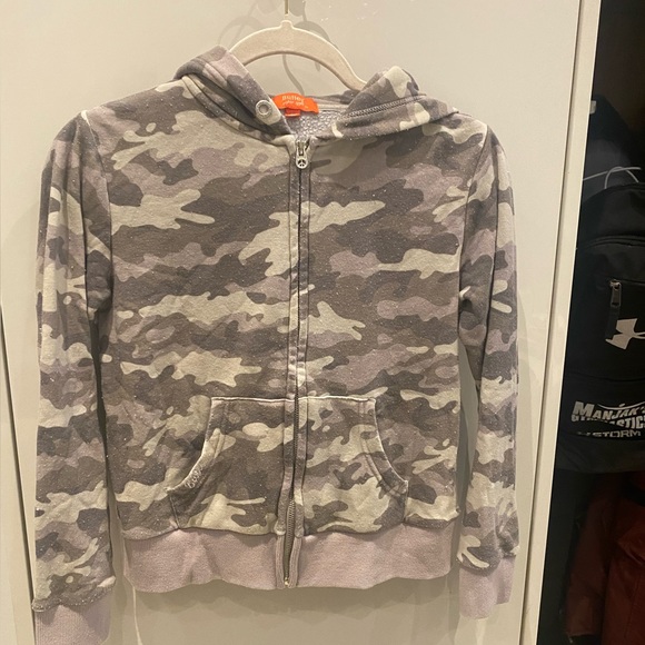 Girls Butter hoodie - Picture 1 of 5